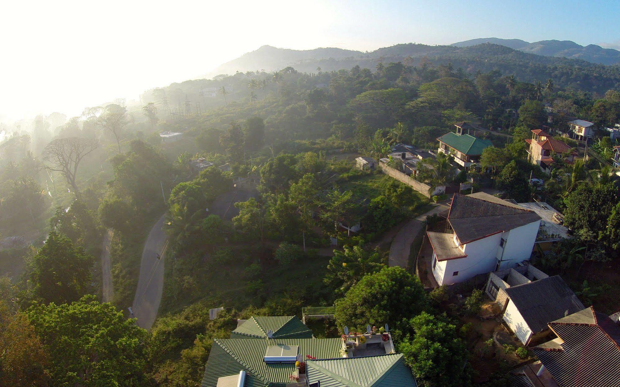 Winter Villa Kandy Ngoại thất bức ảnh